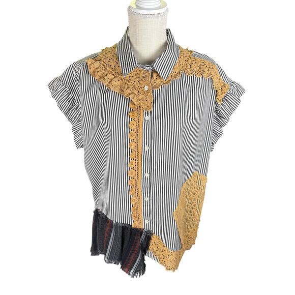 Jaded Gypsy Love Letters Striped Short Sleeve Button Up Top Women's S/M Lace - Picture 2 of 11